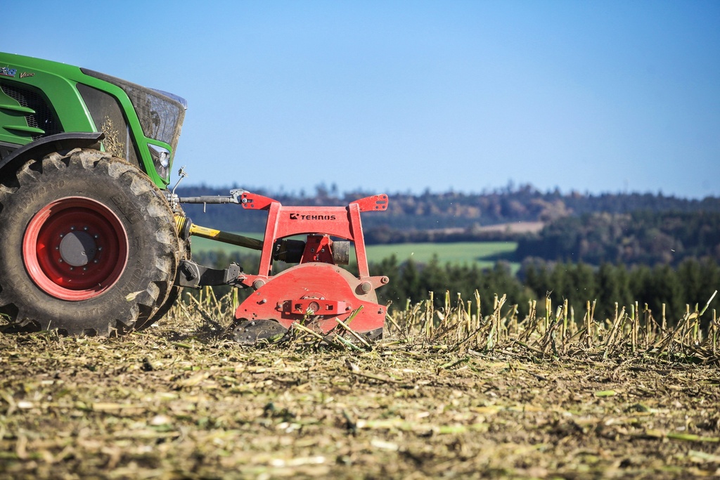 tehnos_universal_flail_mower_profi