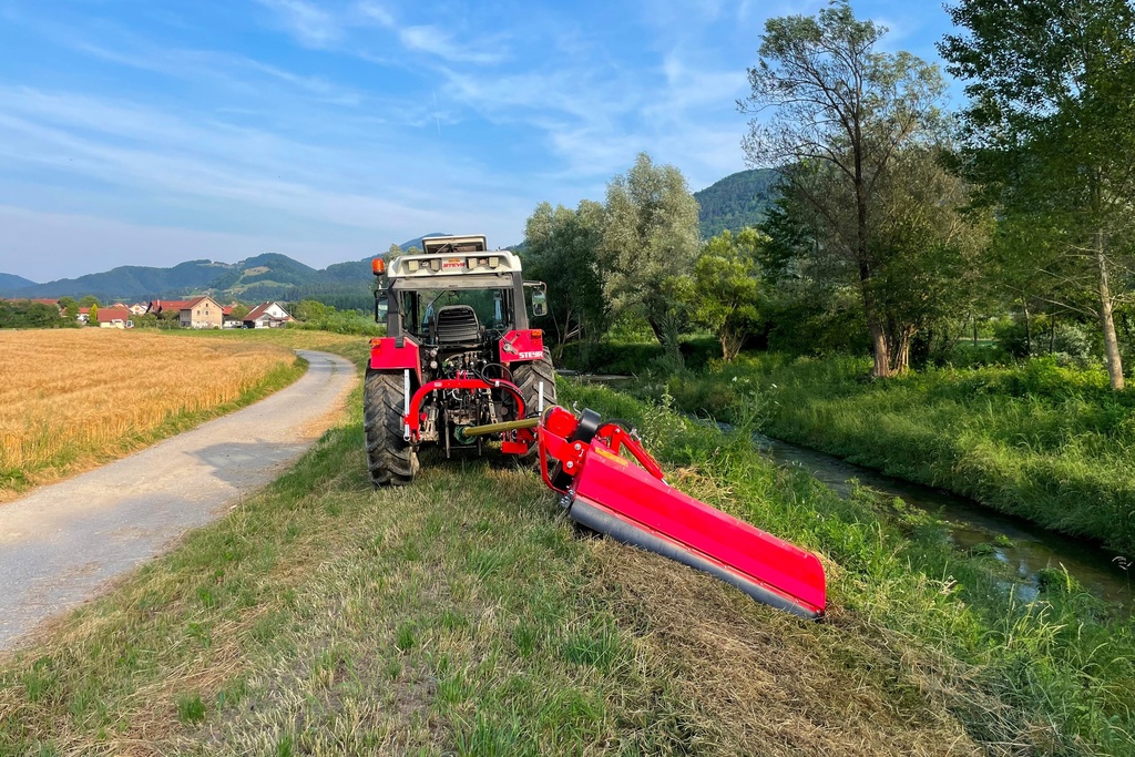 tehnos_side_flail_mower_light